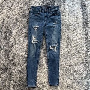 American Eagle Outfitters Women's Dark Blue Ripped Skinny Jeans